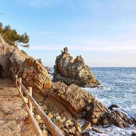 Somriu Apartament Fenals Platja Lloret de Mar Extérieur photo