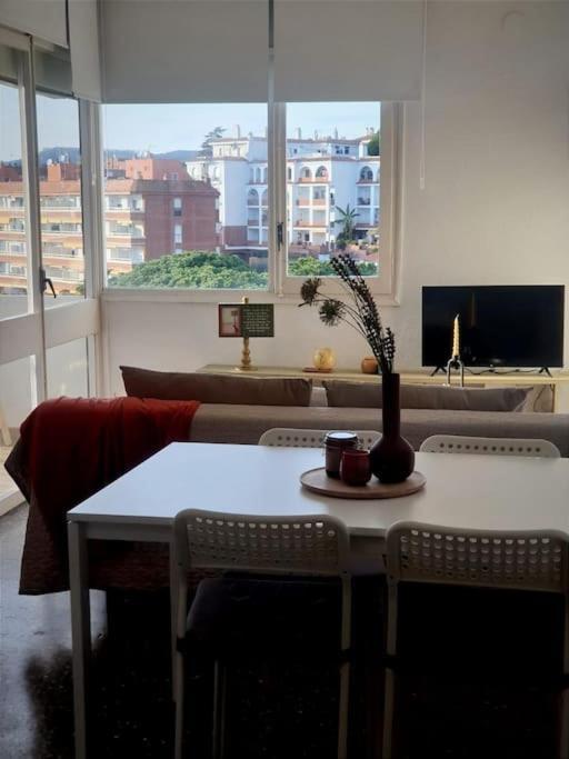 Somriu Apartament Fenals Platja Lloret de Mar Extérieur photo