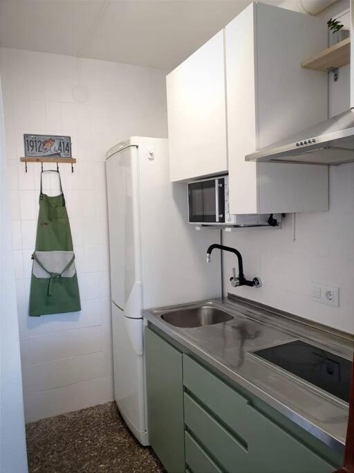 Somriu Apartament Fenals Platja Lloret de Mar Extérieur photo